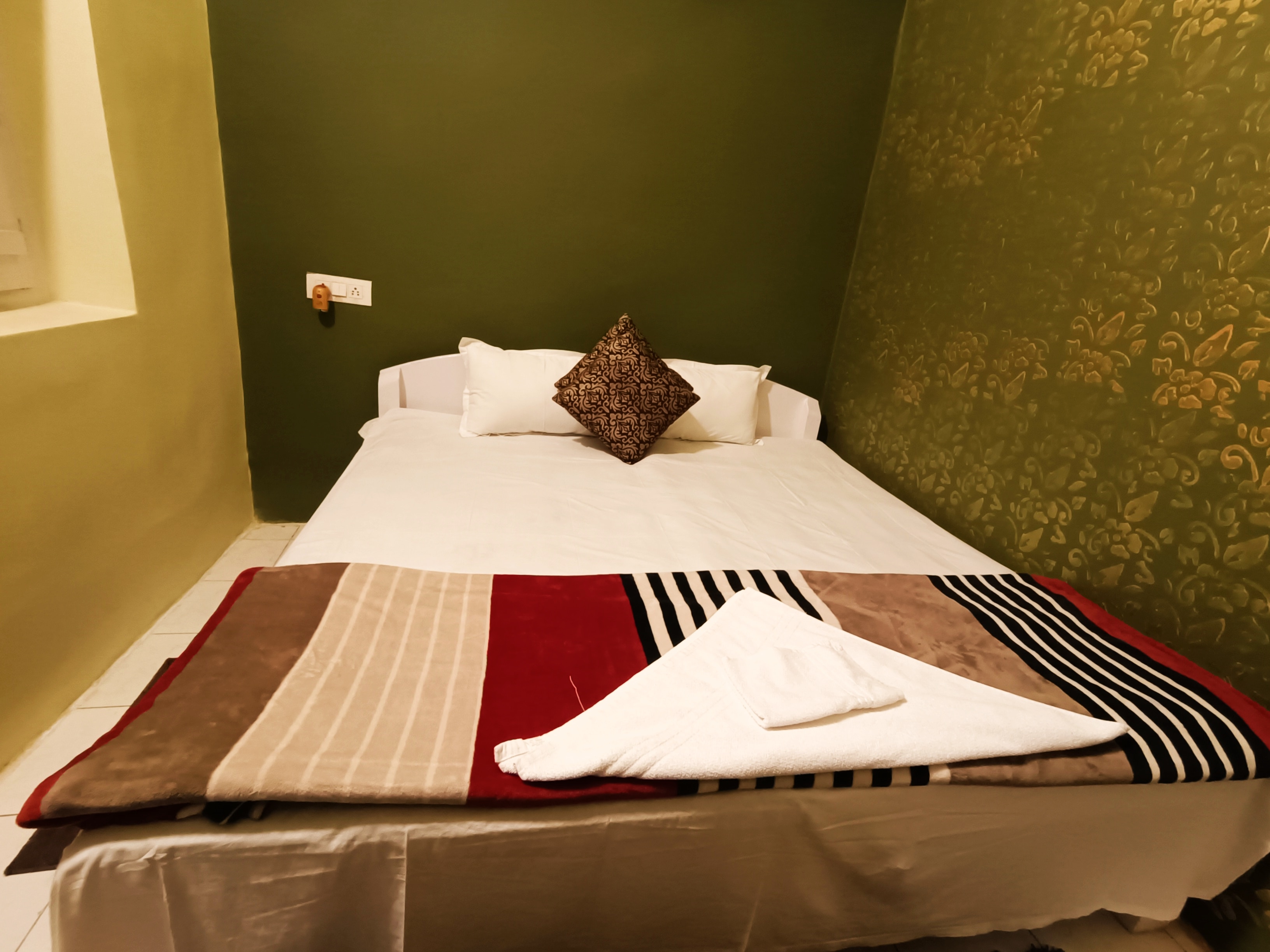 Hotel GV Heritage - Tap to explore photos