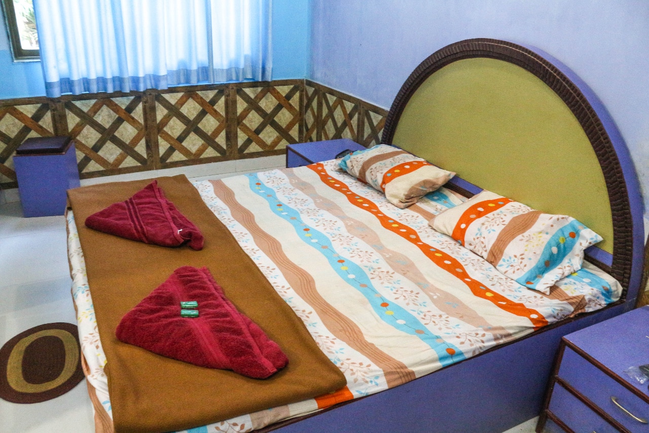 Alibag dormitory - Tap to explore photos