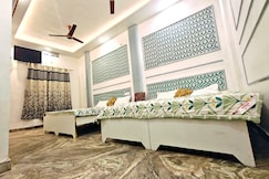 Noor Stay | Near Kashi Vishwanath Temple, Varanasi