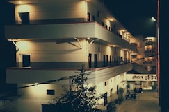 Hotel India, Prayagraj