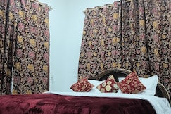 IZUM RETREAT, Srinagar