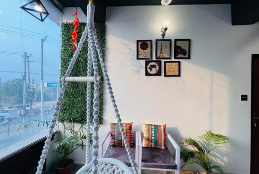 NomadsHouse | Rooms & Dorms