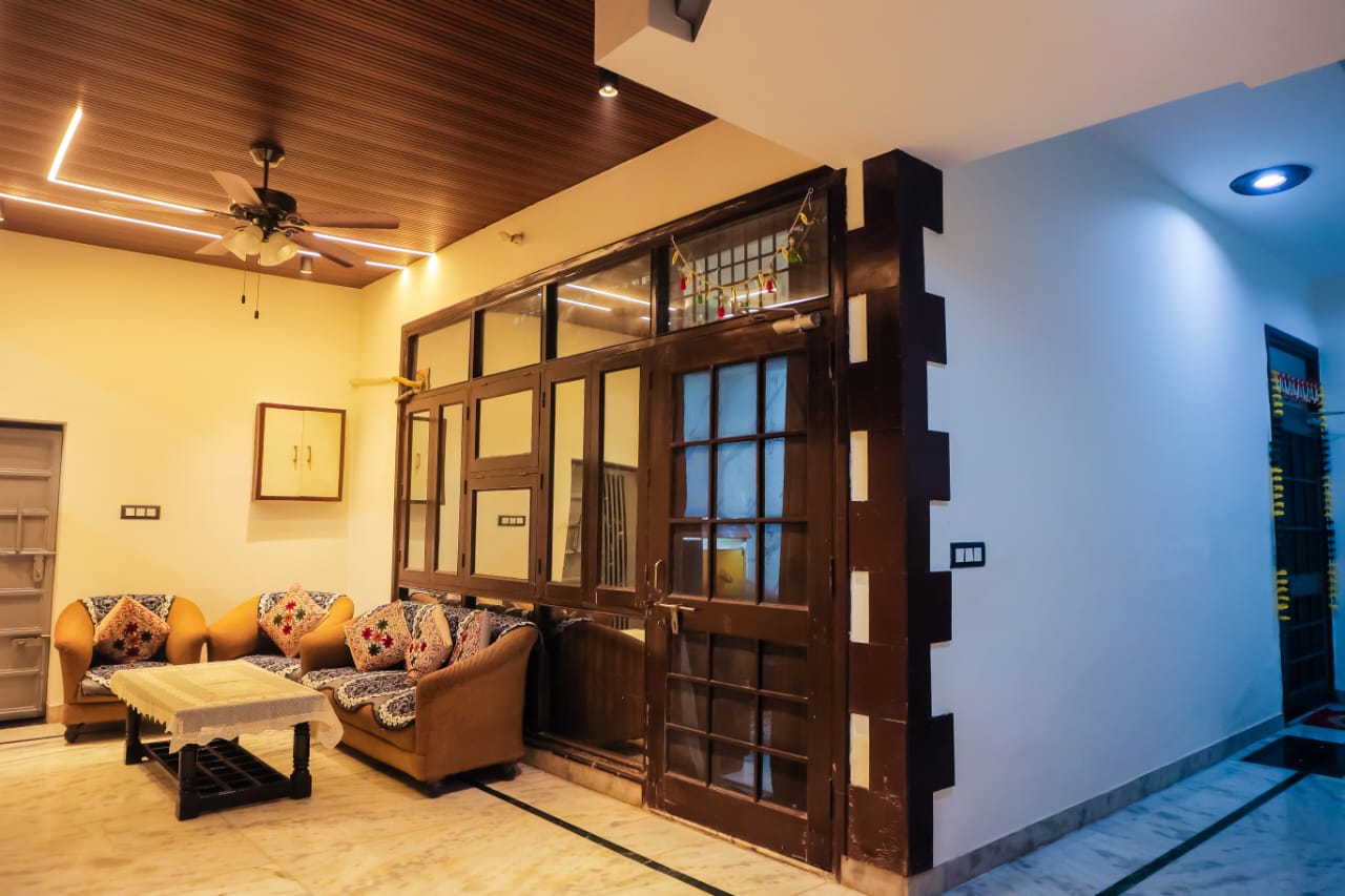 Anirudh Homestay - Tap to explore photos