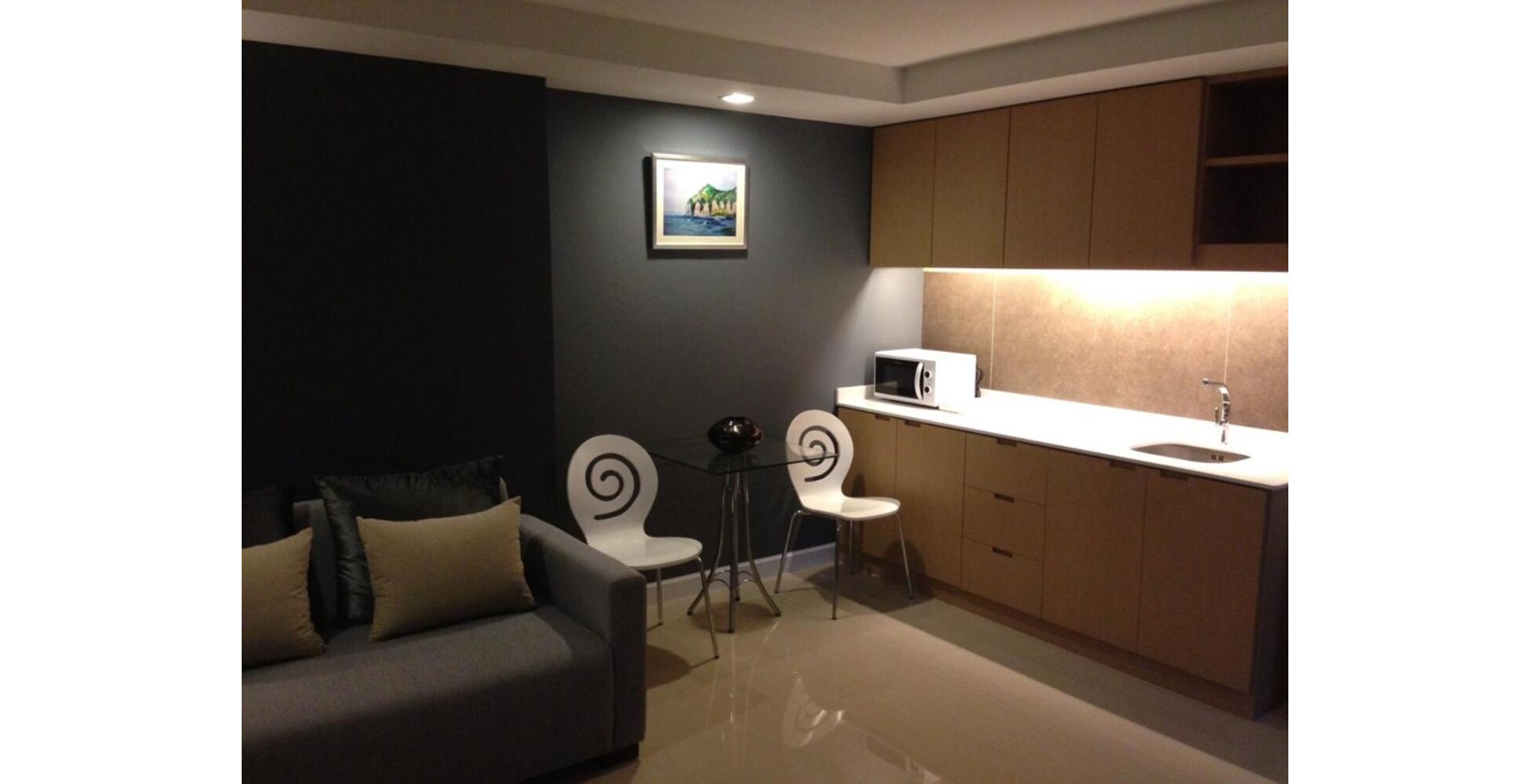 The Aim Sathorn Hotel - Tap to explore photos