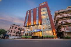 FabHotel The Royal Suites - Nr. Gopalan innovation mall, Bangalore