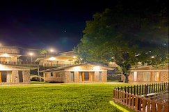 Hotel Anand Sarovar, Bhandardara