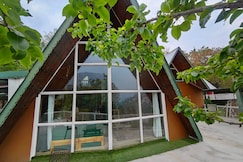 Blackbird Cottage Complete, Bhimtal