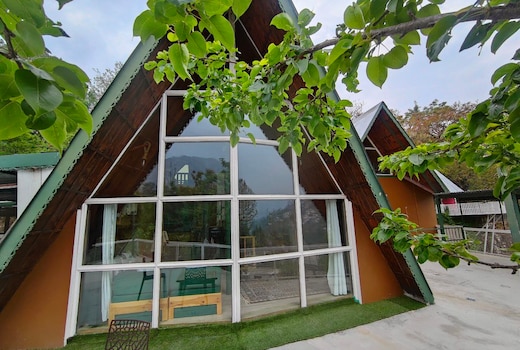 Blackbird Cottage Complete