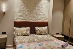 Rentora studio Apartment, Greater Noida