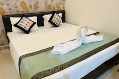 The Peacful Palace, Varanasi