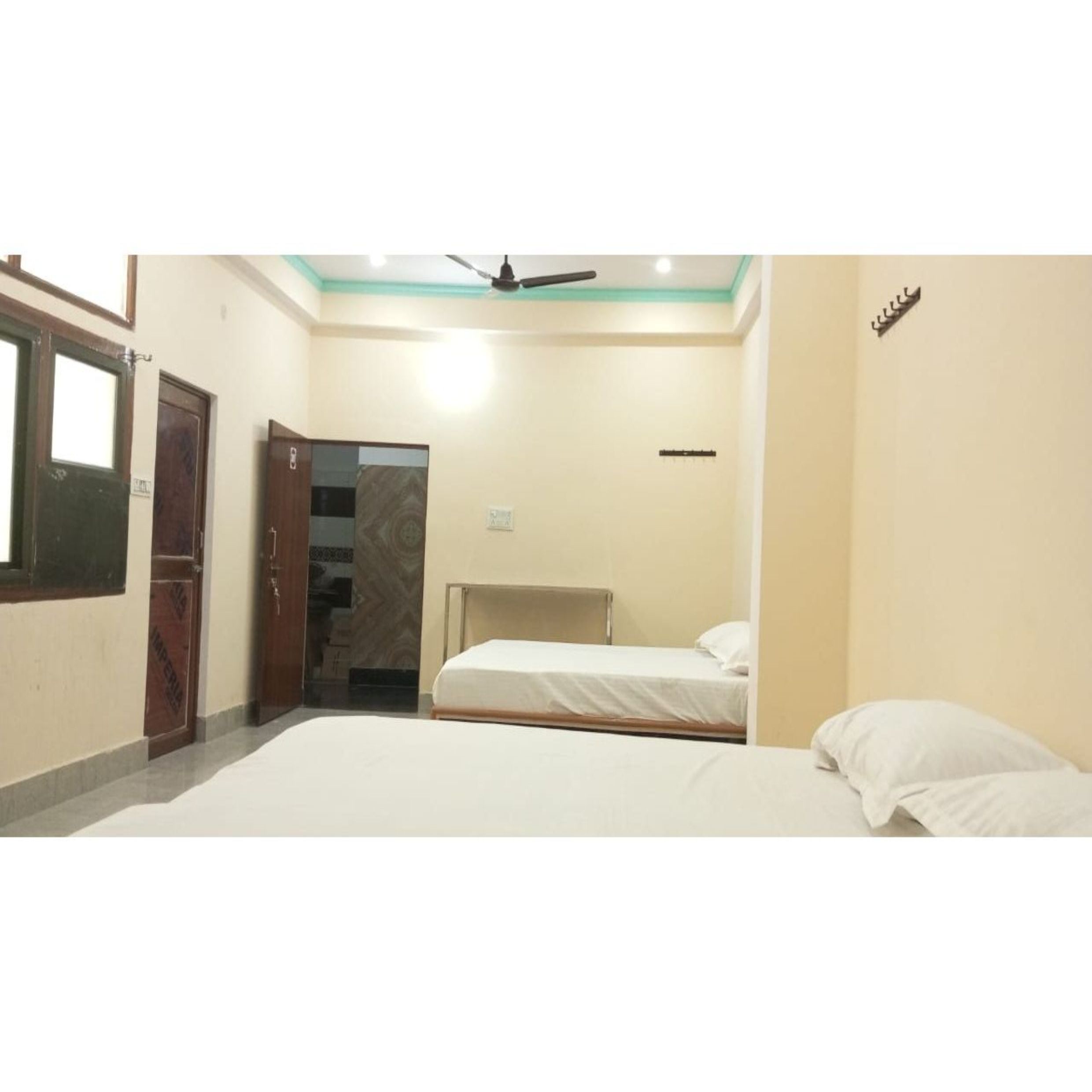 Hotel Bishalakshi Palace - Tap to explore photos