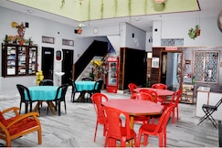 Teerth Guest House, Varanasi