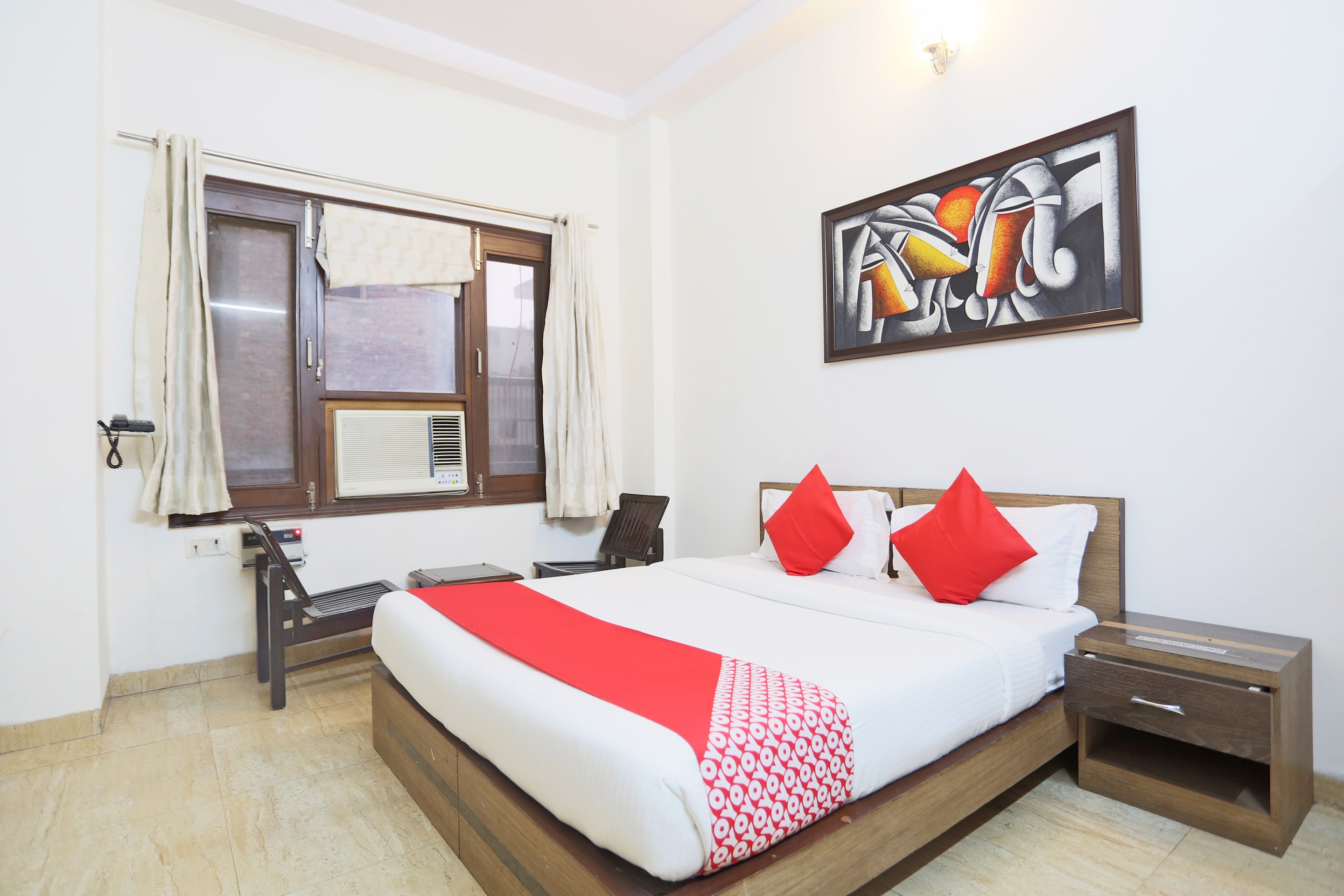 Hotel O New Raj Kamal - Tap to explore photos