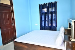 Super hotel, Lucknow