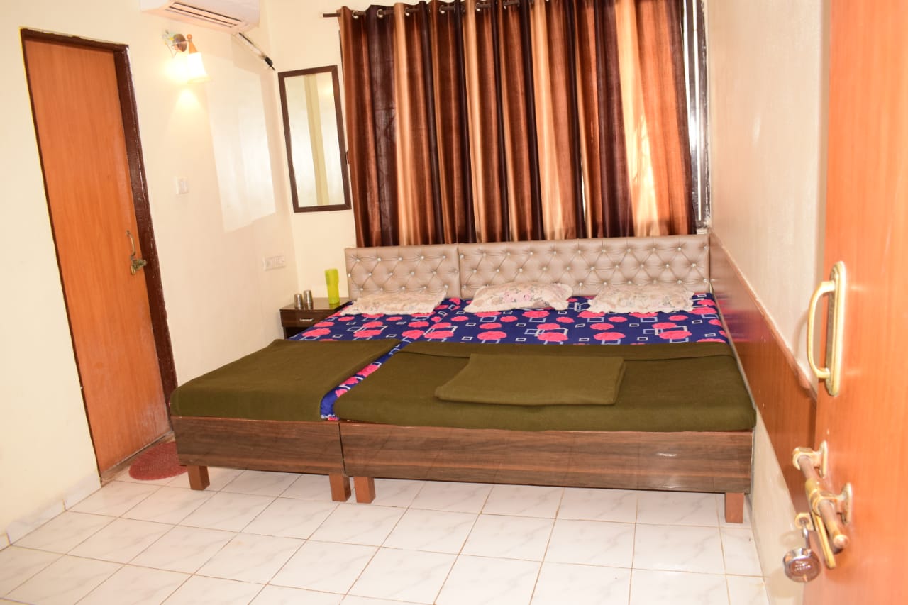 Sairatna Hotel 4
