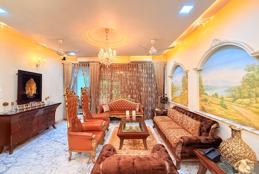 Royal Palms 5 BHK Spacez Luxury Villa with Lush Green Garden