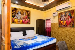 Anjaneya Dham Homestay In Front Of Hanuman Garhi, Ayodhya