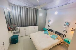 Luxury 24th Floor Sea View 3 BHK, Chennai