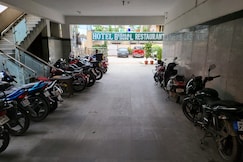 Hotel Bishal Inn, Khordha