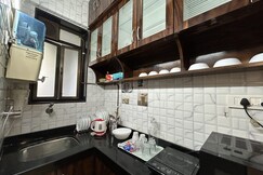 Raut Suites Suite No 1 1BHK apartment Hiranandani, Mumbai