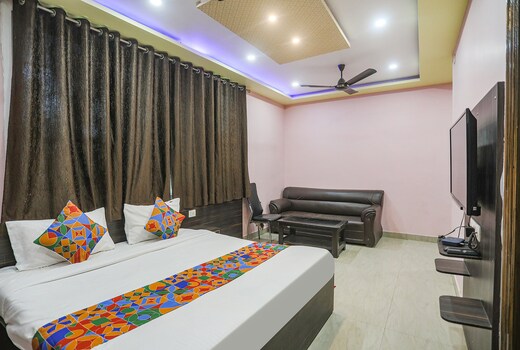 FabHotel Banarasi Kothi