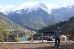 House of Parvati Tosh, Tosh