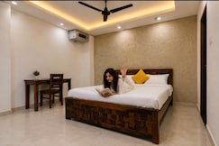 Lime Tree Luxe Stay @GolfCourse, Gurgaon