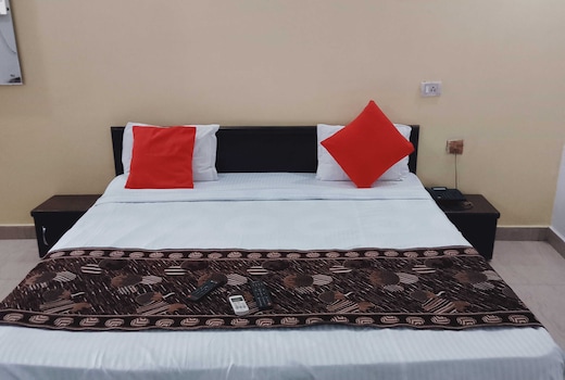 Hotel O Relax Home Stay
