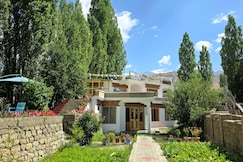 Glacier View Guest House