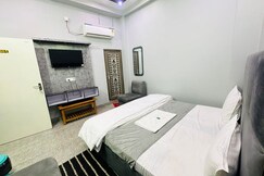 Prakash Residency Guest House, Varanasi