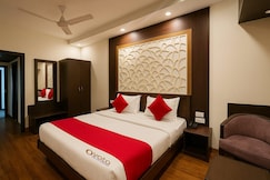 Hotel Himshri Mall Road by Ovata, Mussoorie, Mussoorie