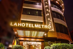 La Hotel Metro, Mumbai