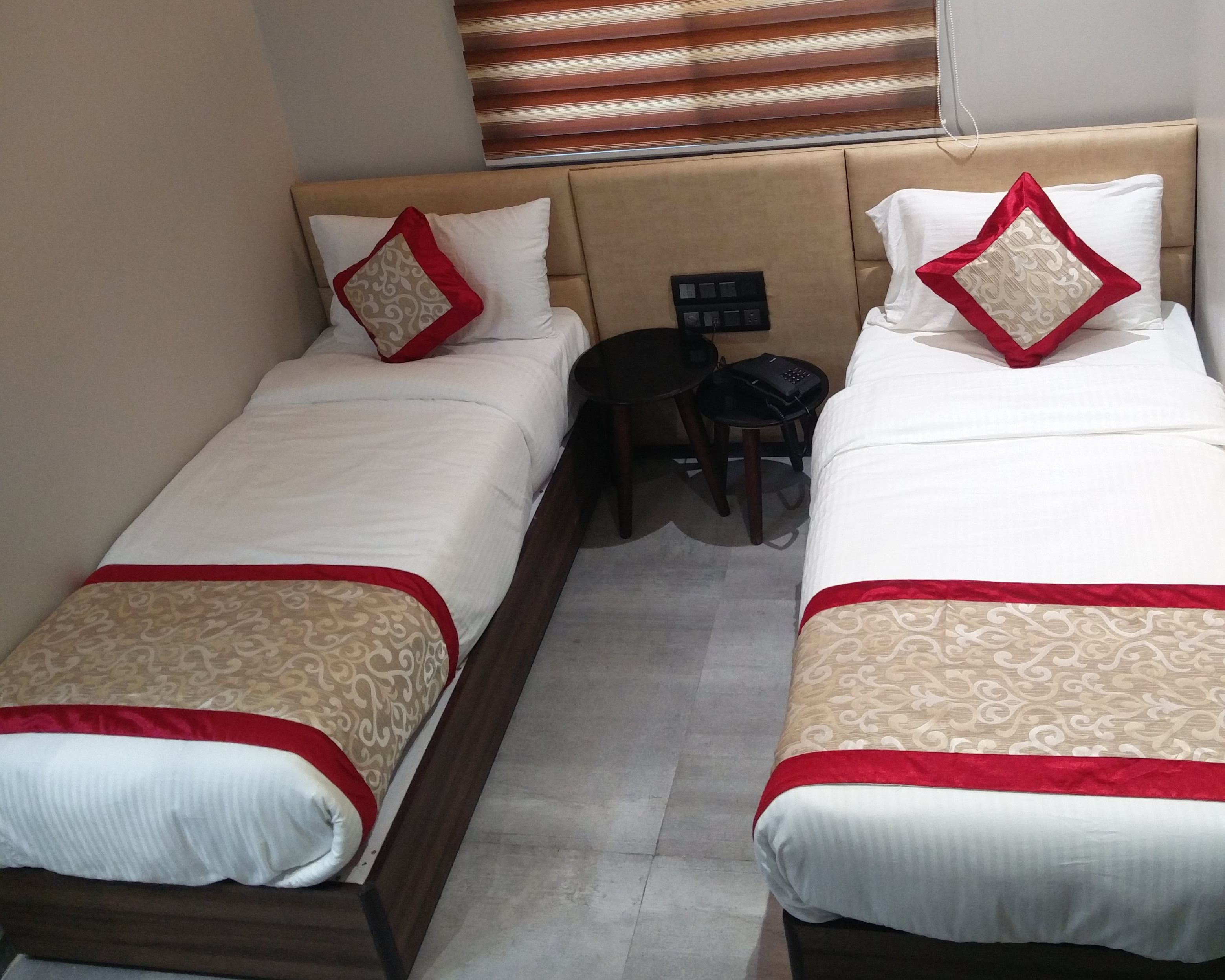 Deluxe Room 1
