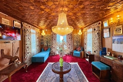 Houseboat New Golden Flower, Srinagar