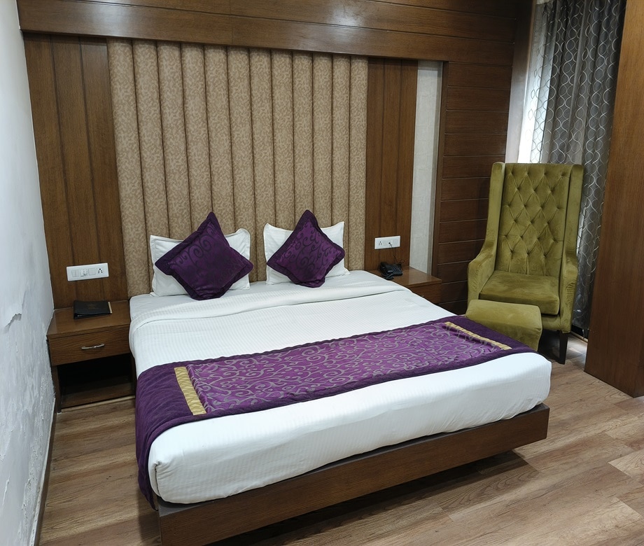 JS RESIDENCY GT Road Kanpur - Tap to explore photos