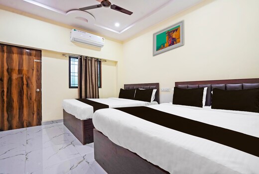 Hotel O Rajmahal