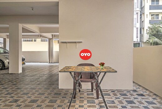 Hotel O Walk Inn Hotels