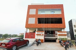Hotel O A-Square Homes, Lucknow