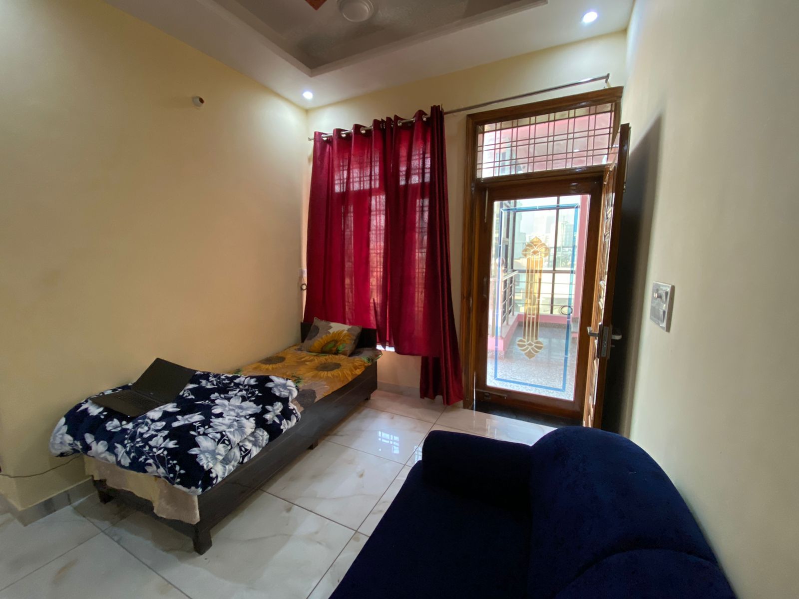 Race Course Homestay | In the heart of City - Tap to explore photos
