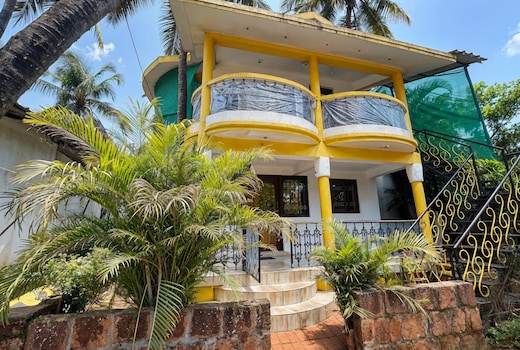 Yellow Haven 1BR FF - Luxe 1 in Goa by Homeyhuts