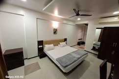 Hotel Pride Executive, Satara