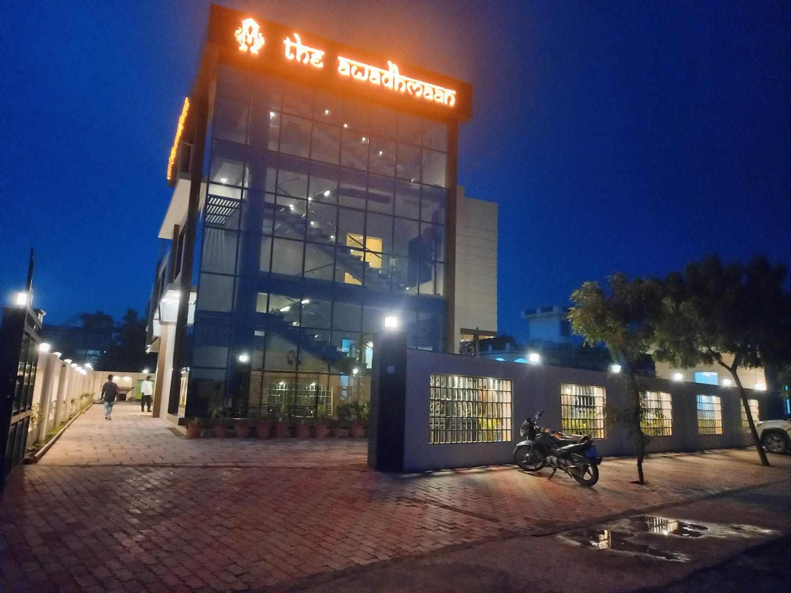 THE AWADH MAAN HOTEL RESTAURANT AND LAWN - Tap to explore photos