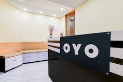 Hotel O Chowdhury Guest House, Kolkata