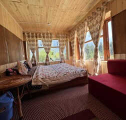 Mountain and Valley View Rooms