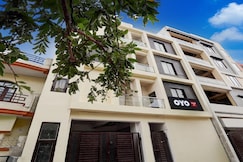 Hotel O The BnB Inn, Lucknow