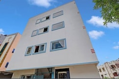 Hotel SKP GRAND, Tirupati