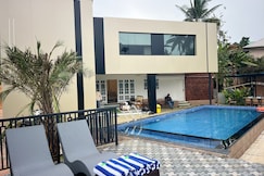 Bumble Bee | Serene Escape with Swimming Pool, Munnar