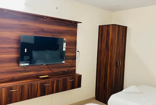 Hotel vaaruni's Sea vue