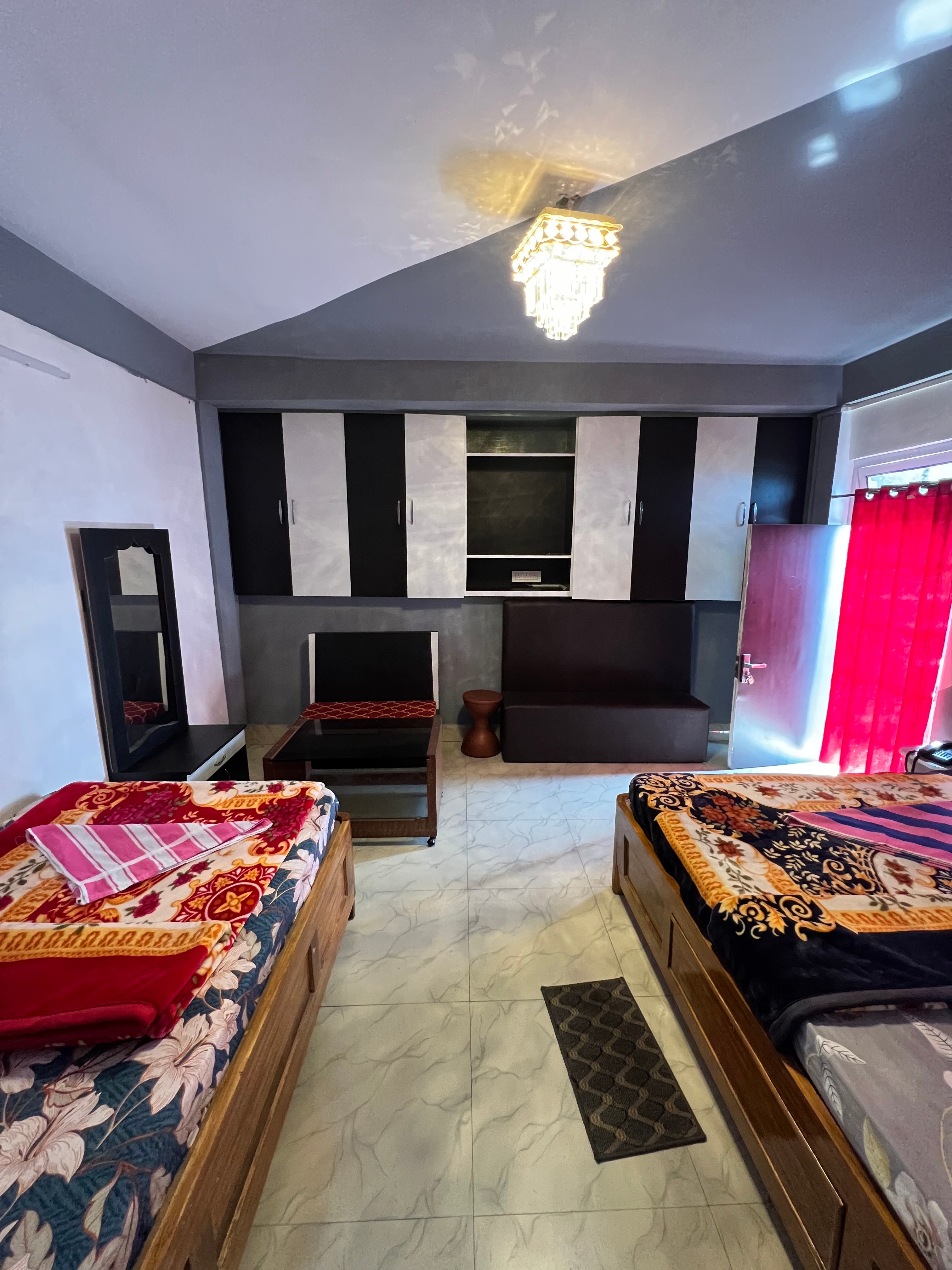 Pandafoody Homestay - Tap to explore photos