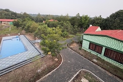 Irai Trails Resort, Moharli